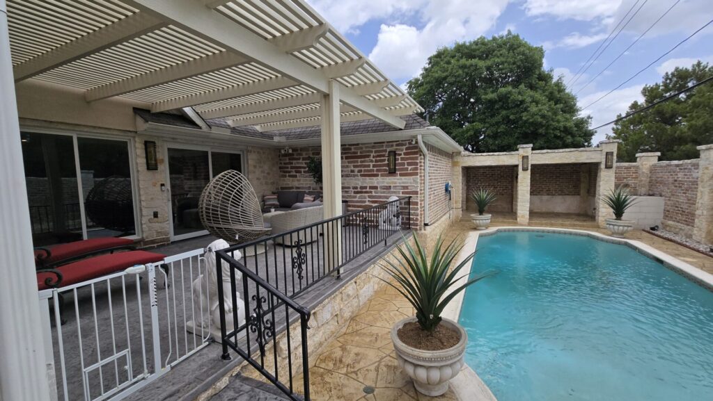 polycarbonate patio cover